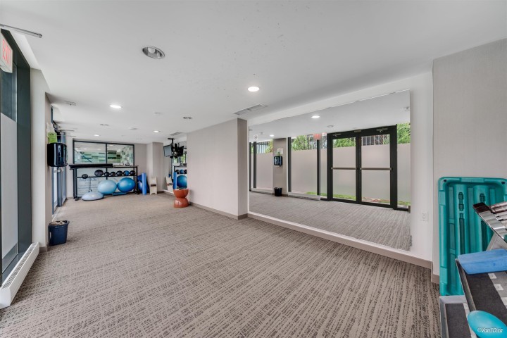 Photo 25 at 703 - 33 Smithe Street, Yaletown, Vancouver West