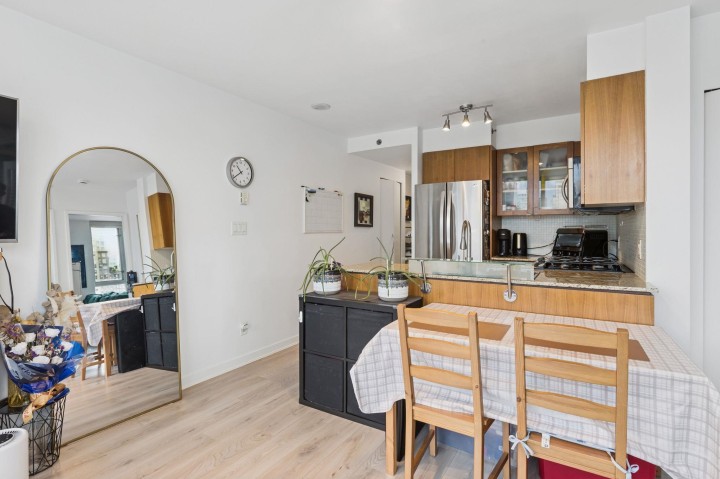 Photo 4 at 1101 - 822 Seymour Street, Downtown VW, Vancouver West