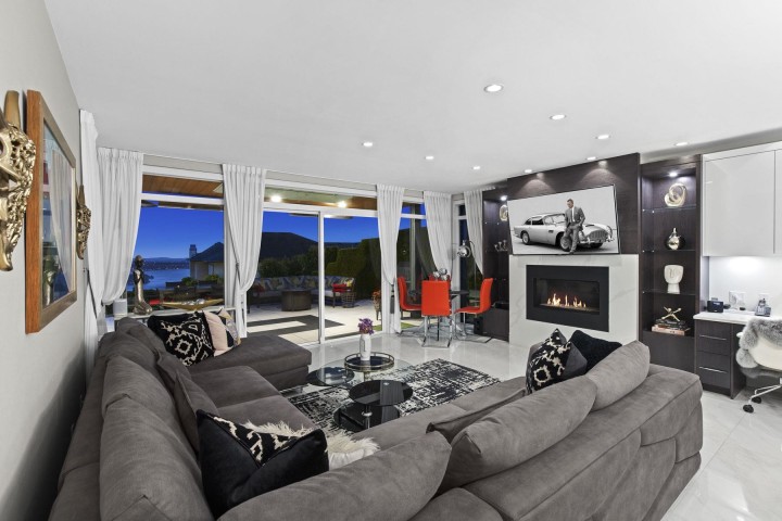 Photo 13 at 1130 Eyremount Drive, British Properties, West Vancouver