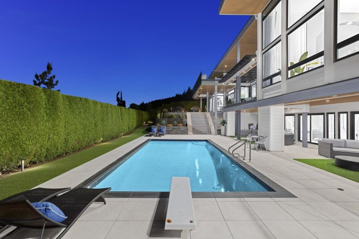 Photo 32 at 1130 Eyremount Drive, British Properties, West Vancouver