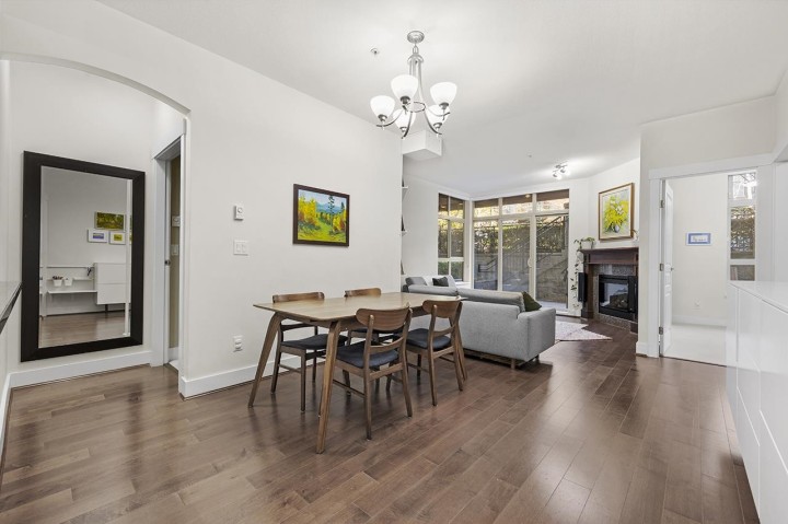 Photo 7 at 204 - 6333 Larkin Drive, University VW, Vancouver West