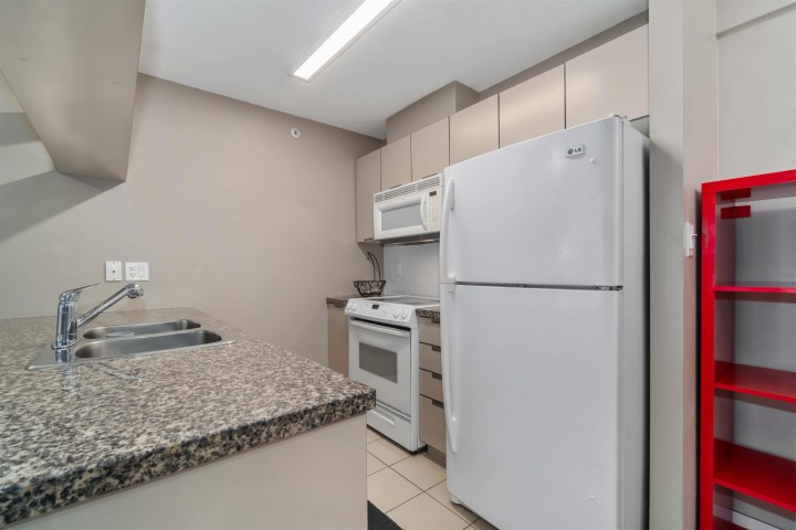 Photo 13 at 613 - 1082 Seymour Street, Downtown VW, Vancouver West