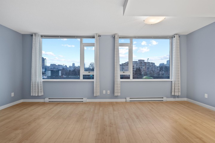 Photo 8 at 512 - 445 W 2nd Avenue, False Creek, Vancouver West