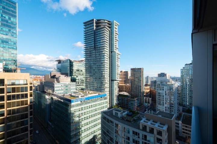 Photo 26 at 2102 - 833 Seymour Street, Downtown VW, Vancouver West