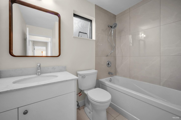 Photo 35 at 5317 Montiverdi Place, Caulfeild, West Vancouver