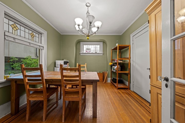 Photo 7 at 660 W 13th Avenue, Fairview VW, Vancouver West