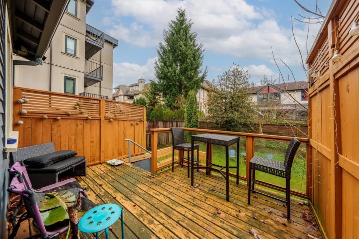 Photo 3 at 660 W 13th Avenue, Fairview VW, Vancouver West