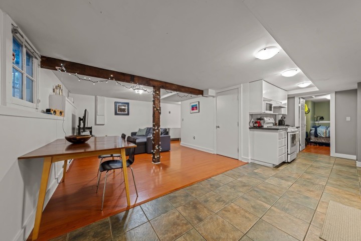 Photo 18 at 660 W 13th Avenue, Fairview VW, Vancouver West