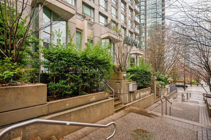 Photo 22 at 621 Jervis Street, Coal Harbour, Vancouver West