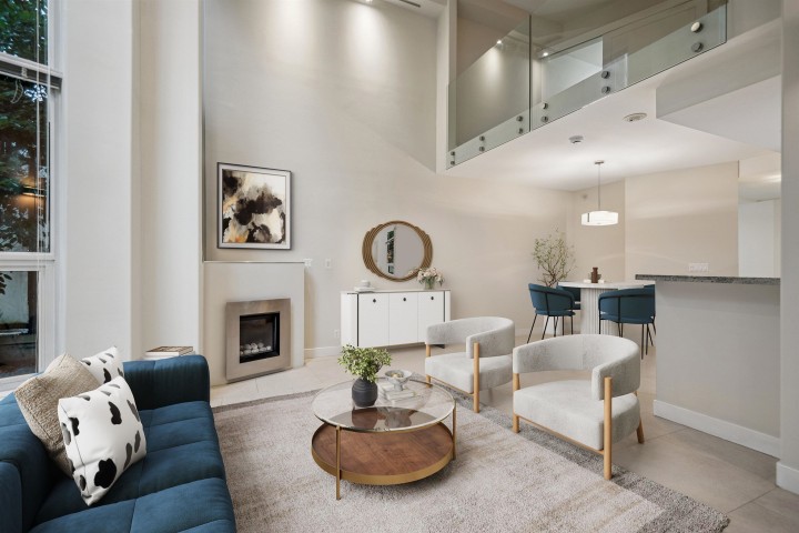 Photo 1 at 621 Jervis Street, Coal Harbour, Vancouver West