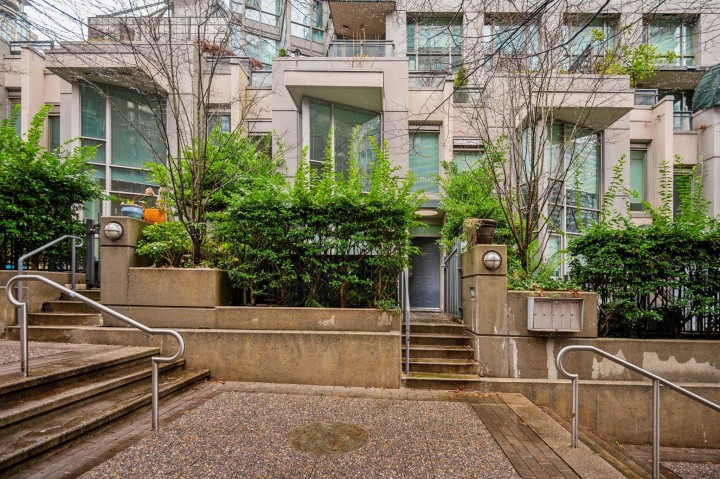 Photo 37 at 621 Jervis Street, Coal Harbour, Vancouver West