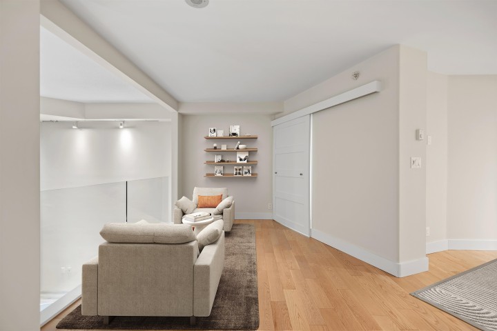 Photo 11 at 621 Jervis Street, Coal Harbour, Vancouver West