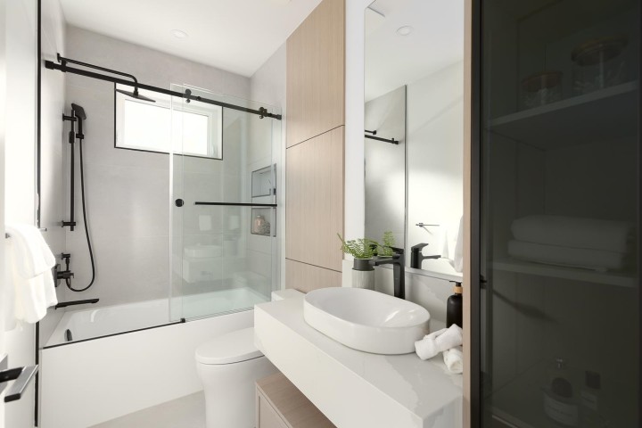 Photo 12 at 1 - 5969 Granville Street, South Granville, Vancouver West