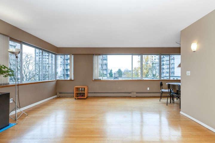 Photo 3 at 401 - 1315 Cardero Street, West End VW, Vancouver West