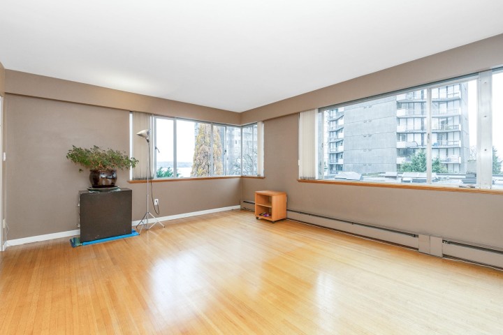 Photo 4 at 401 - 1315 Cardero Street, West End VW, Vancouver West