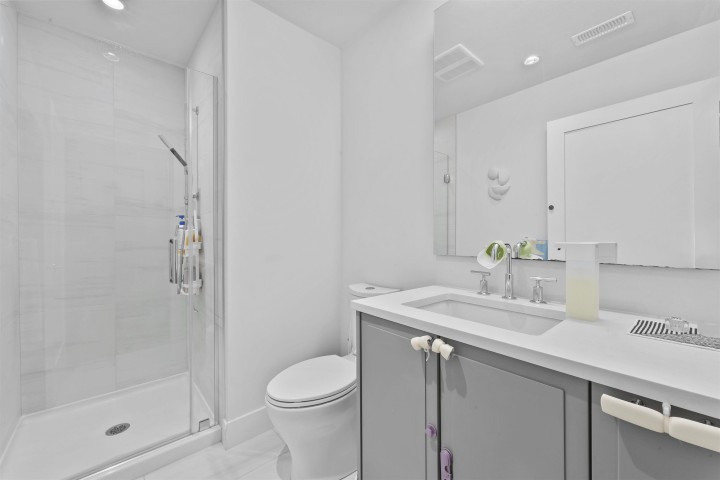 Photo 23 at 7605 Yukon Street, Marpole, Vancouver West