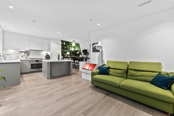 Photo 17 at 7605 Yukon Street, Marpole, Vancouver West