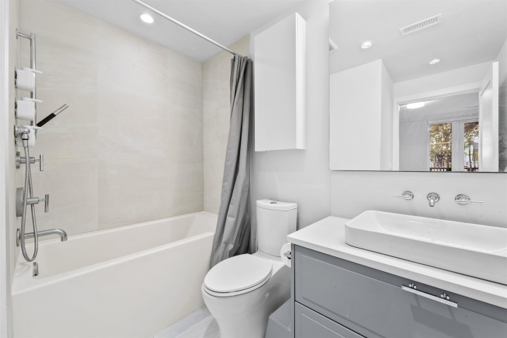 Photo 22 at 7605 Yukon Street, Marpole, Vancouver West