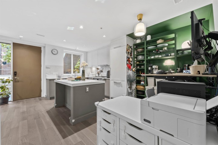 Photo 18 at 7605 Yukon Street, Marpole, Vancouver West