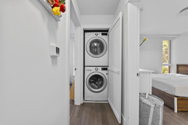 Photo 19 at 7605 Yukon Street, Marpole, Vancouver West