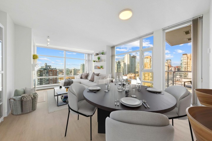 Photo 2 at 2106 - 1199 Marinaside Crescent, Yaletown, Vancouver West