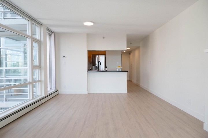 Photo 12 at 2106 - 1199 Marinaside Crescent, Yaletown, Vancouver West