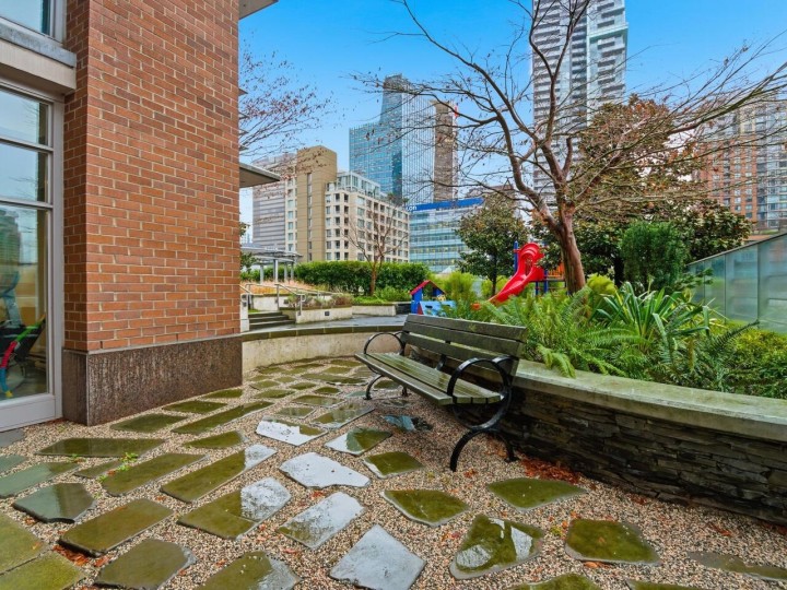 Photo 23 at 701 - 535 Smithe Street, Downtown VW, Vancouver West