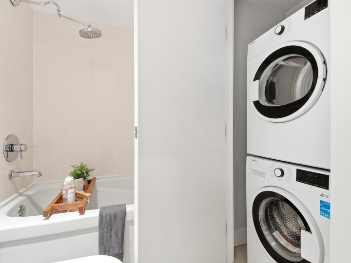 Photo 16 at 701 - 535 Smithe Street, Downtown VW, Vancouver West