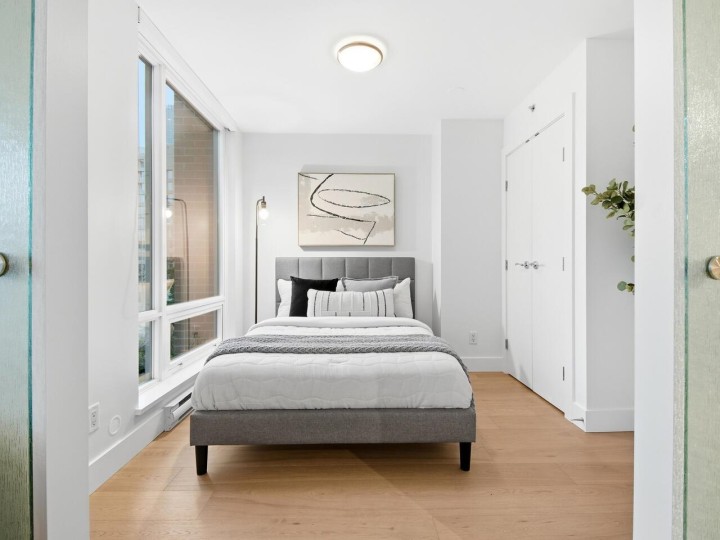 Photo 12 at 701 - 535 Smithe Street, Downtown VW, Vancouver West