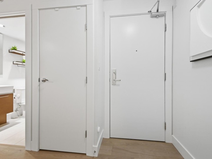 Photo 3 at 701 - 535 Smithe Street, Downtown VW, Vancouver West