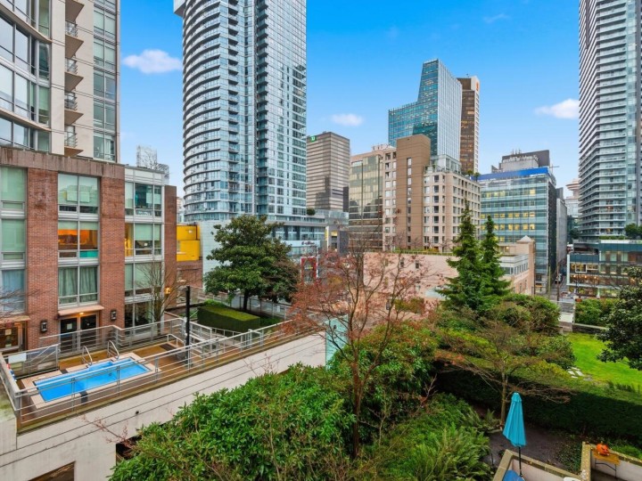 Photo 18 at 701 - 535 Smithe Street, Downtown VW, Vancouver West