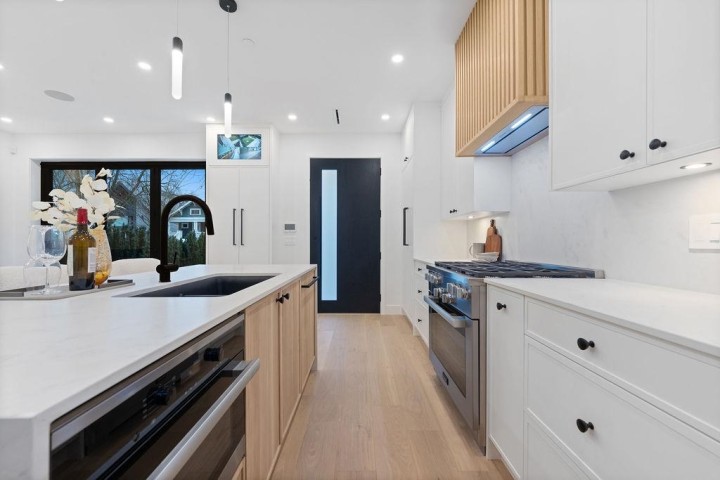 Photo 5 at 1 - 2846 W 12th Avenue, Kitsilano, Vancouver West