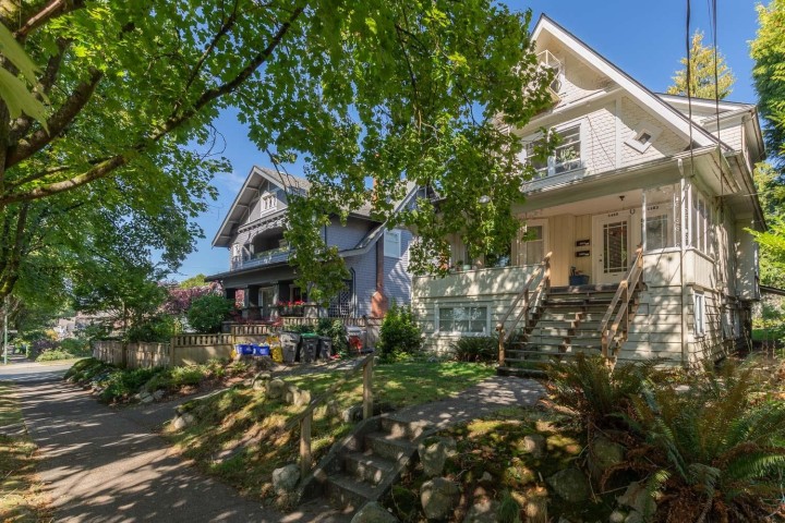 Photo 1 at 2483 W 6th Avenue, Kitsilano, Vancouver West