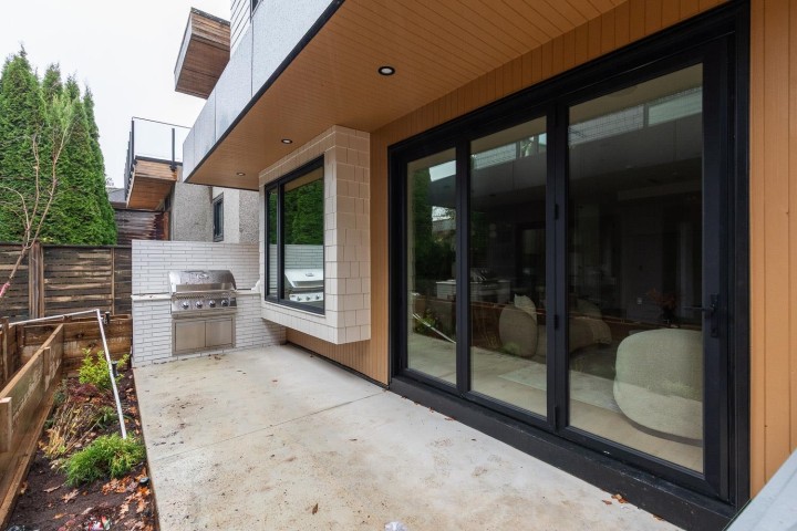 Photo 23 at 2 - 475 W 20th Avenue, Cambie, Vancouver West