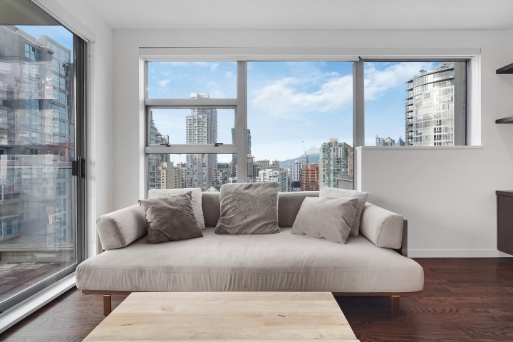 Photo 2 at 2404 - 1225 Richards Street, Downtown VW, Vancouver West