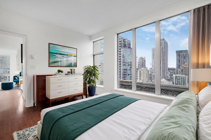 Photo 8 at 2404 - 1225 Richards Street, Downtown VW, Vancouver West