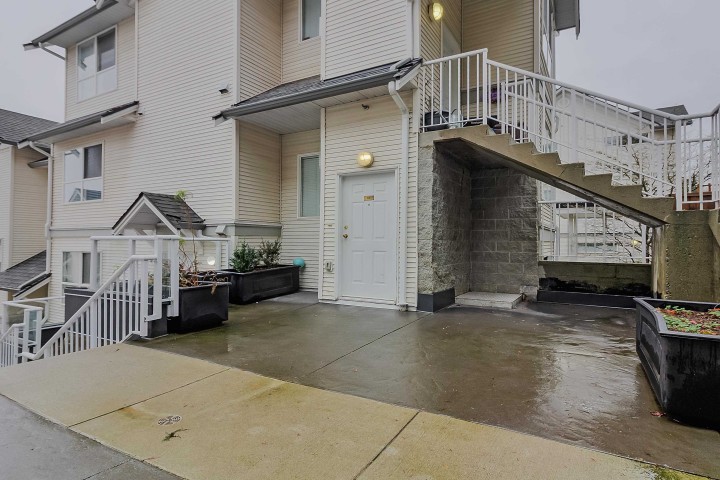 Photo 27 at 64 - 2727 E Kent Avenue North, South Marine, Vancouver East