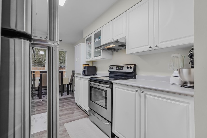 Photo 7 at 64 - 2727 E Kent Avenue North, South Marine, Vancouver East