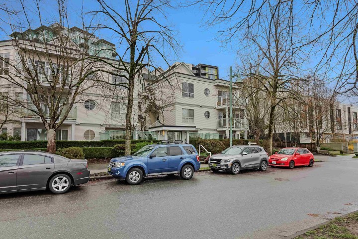 Photo 25 at 64 - 2727 E Kent Avenue North, South Marine, Vancouver East