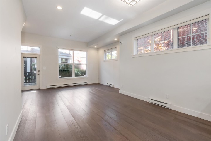 Photo 6 at 765 W 42nd Avenue, Oakridge VW, Vancouver West