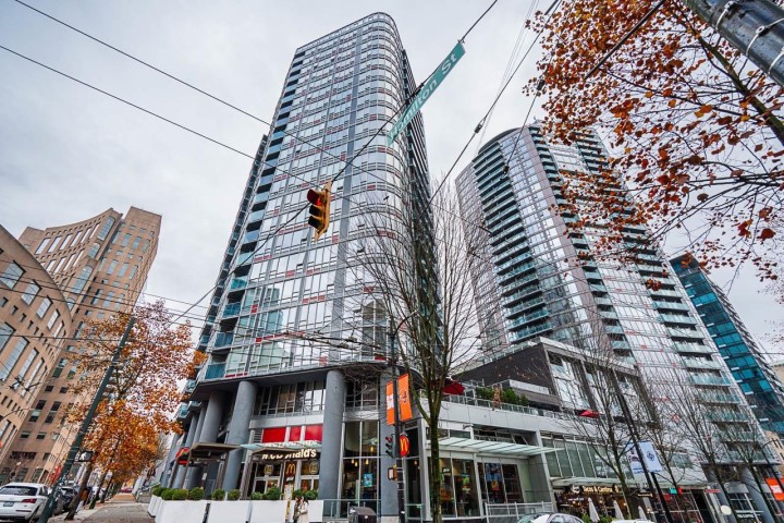 Photo 24 at 1907 - 788 Hamilton Street, Downtown VW, Vancouver West