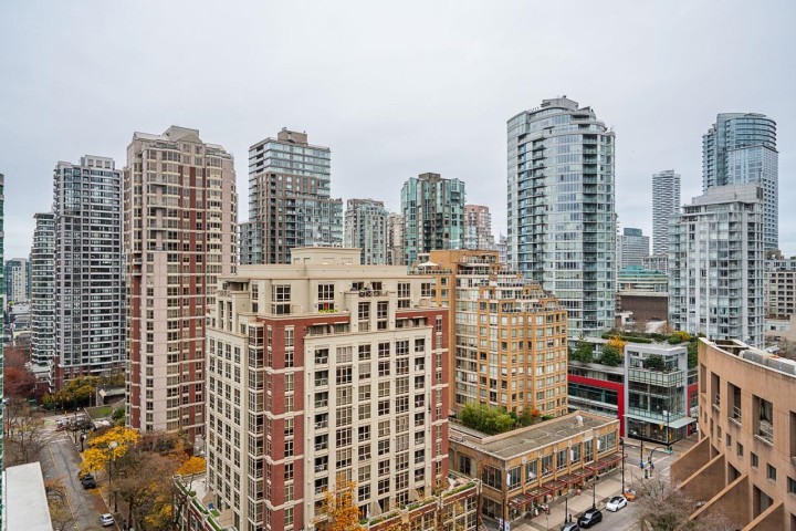 Photo 30 at 1907 - 788 Hamilton Street, Downtown VW, Vancouver West