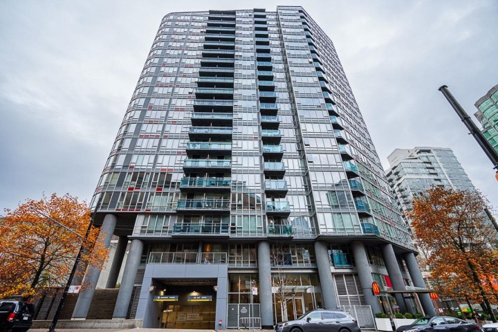 Photo 25 at 1907 - 788 Hamilton Street, Downtown VW, Vancouver West