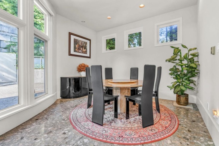 Photo 11 at 1437 Bramwell Road, Chartwell, West Vancouver