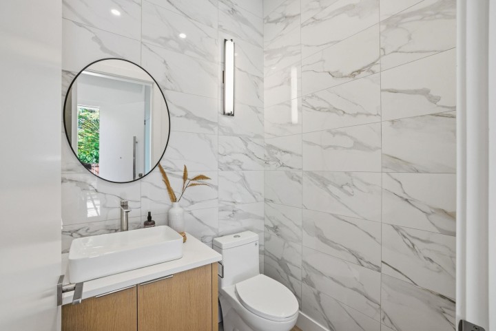 Photo 6 at 1 - 6141 Yew Street, Kerrisdale, Vancouver West