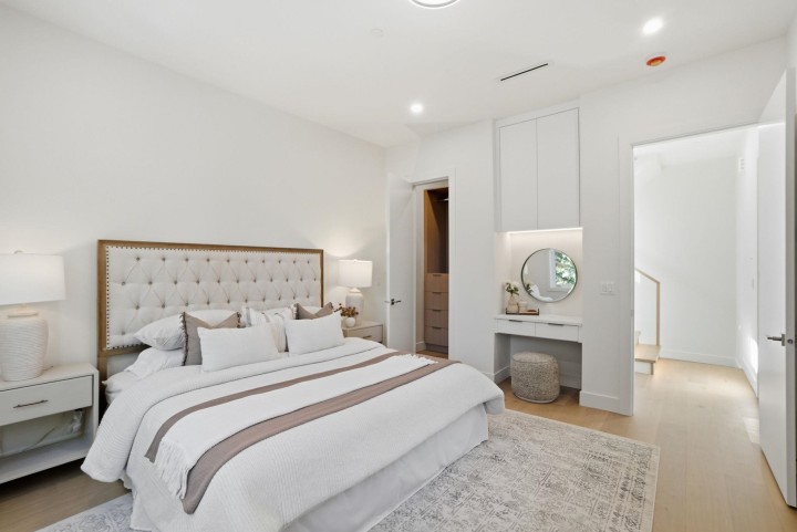 Photo 11 at 1 - 6141 Yew Street, Kerrisdale, Vancouver West