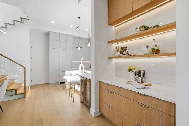 Photo 8 at 1 - 6141 Yew Street, Kerrisdale, Vancouver West