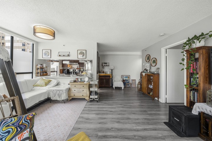 Photo 10 at 1506 - 1060 Alberni Street, West End VW, Vancouver West