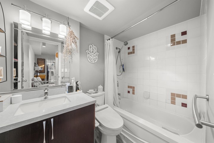 Photo 15 at 1506 - 1060 Alberni Street, West End VW, Vancouver West