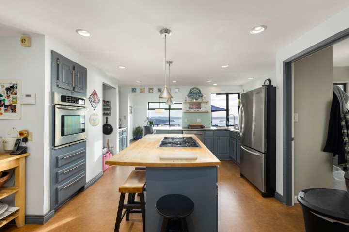 Photo 13 at 2346 Westhill Drive, Westhill, West Vancouver